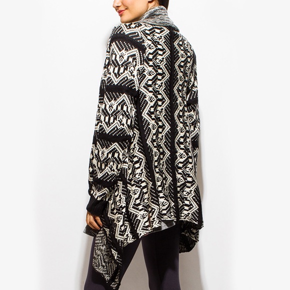 Waterfall Cardigan Sweater Black and White - Picture 3 of 4